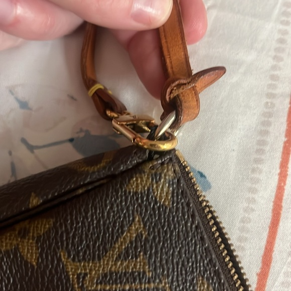 COPY - Authentic Vintage Louis Vuitton! - Picture 12 of 12
